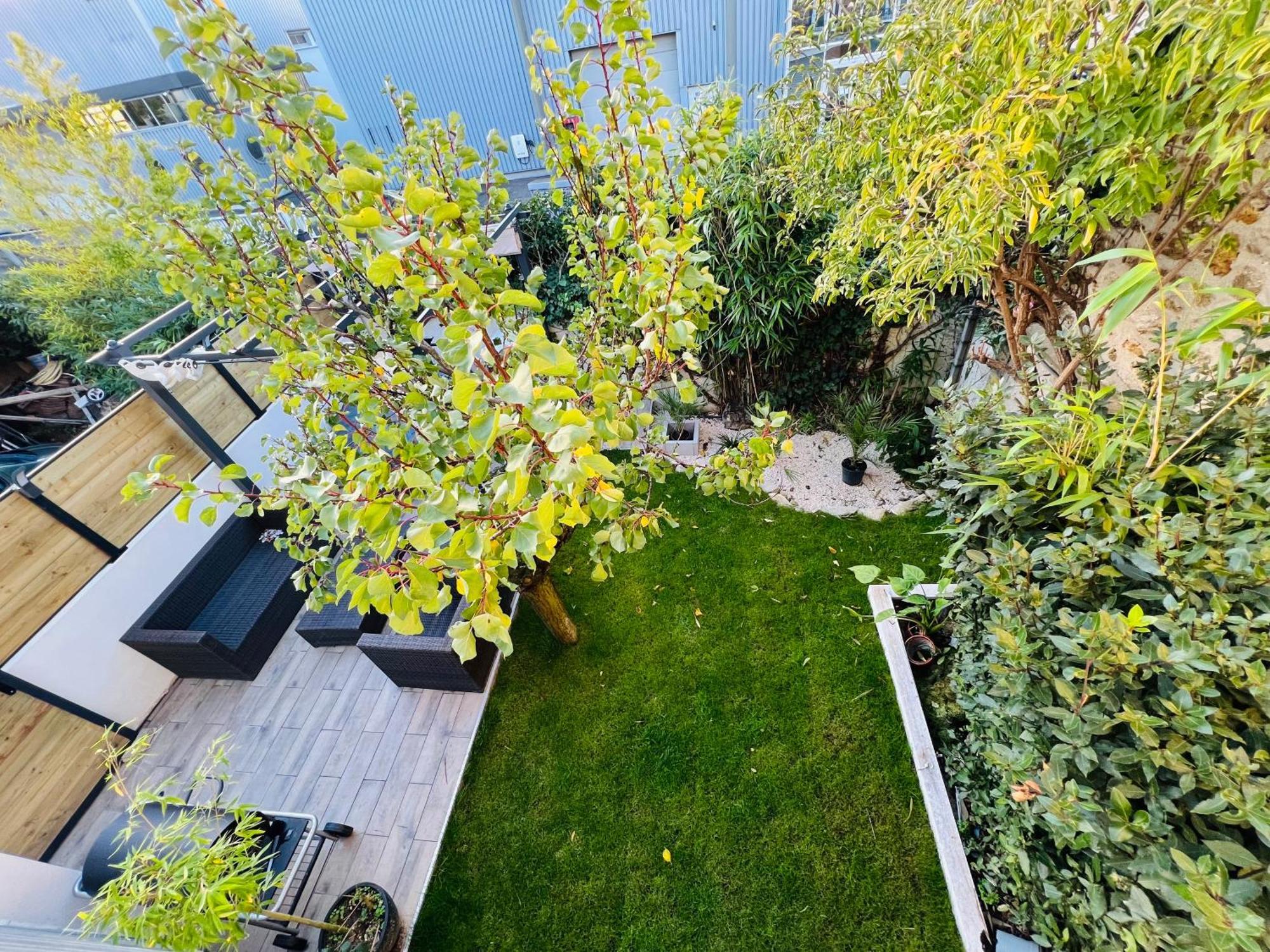Superbe Appartement Avec Jardin Et Parking Prive Ris-Orangis Экстерьер фото